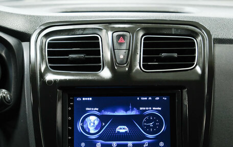 Renault Sandero II рестайлинг, 2017 год, 890 000 рублей, 14 фотография