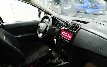 Renault Sandero II рестайлинг, 2017 год, 890 000 рублей, 11 фотография