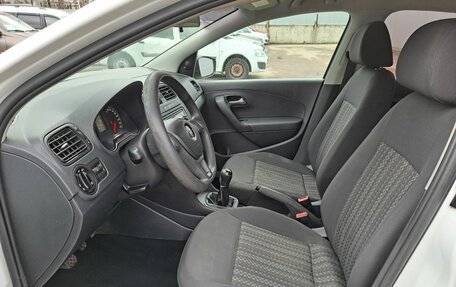 Volkswagen Polo VI (EU Market), 2018 год, 895 000 рублей, 16 фотография