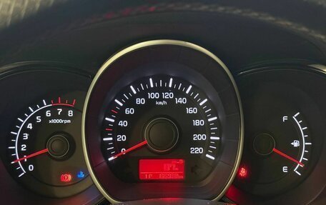 KIA Rio III рестайлинг, 2015 год, 825 000 рублей, 11 фотография