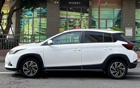 Toyota Yaris XP150 рестайлинг, 2022 год, 1 351 000 рублей, 4 фотография