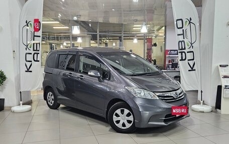 Honda Freed I, 2013 год, 1 350 000 рублей, 7 фотография