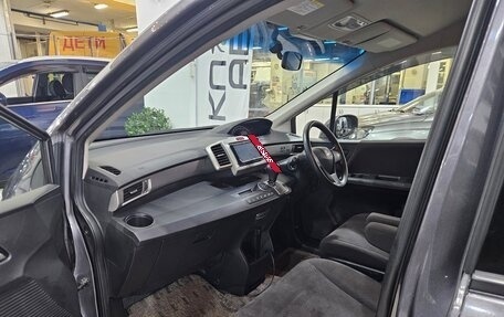 Honda Freed I, 2013 год, 1 350 000 рублей, 24 фотография