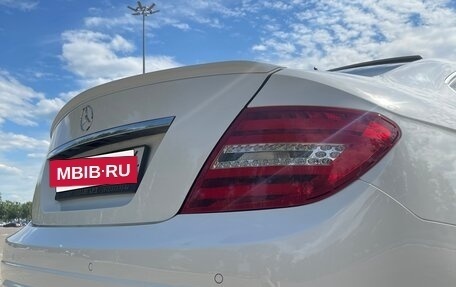 Mercedes-Benz C-Класс, 2013 год, 1 500 000 рублей, 14 фотография