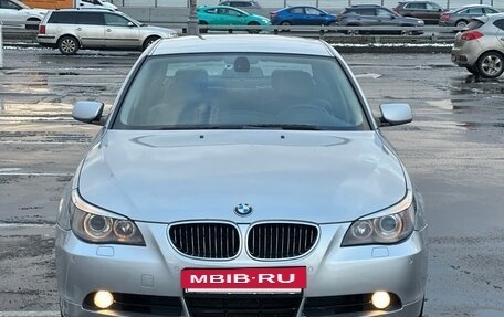 BMW 5 серия, 2004 год, 949 000 рублей, 6 фотография