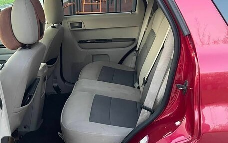 Ford Escape II, 2007 год, 850 000 рублей, 17 фотография