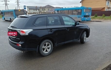 Mitsubishi Outlander III рестайлинг 3, 2012 год, 1 270 000 рублей, 2 фотография