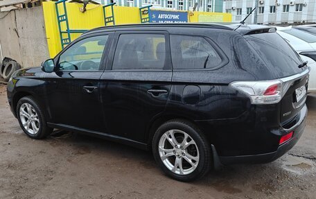 Mitsubishi Outlander III рестайлинг 3, 2012 год, 1 270 000 рублей, 15 фотография