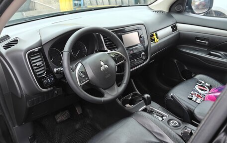 Mitsubishi Outlander III рестайлинг 3, 2012 год, 1 270 000 рублей, 22 фотография