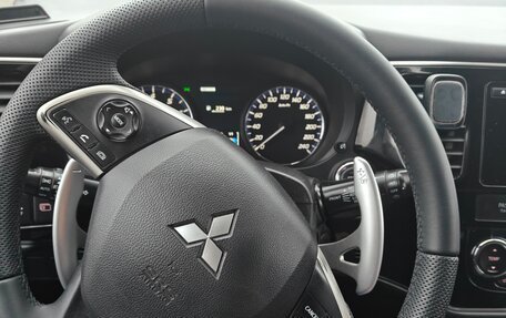 Mitsubishi Outlander III рестайлинг 3, 2012 год, 1 270 000 рублей, 19 фотография