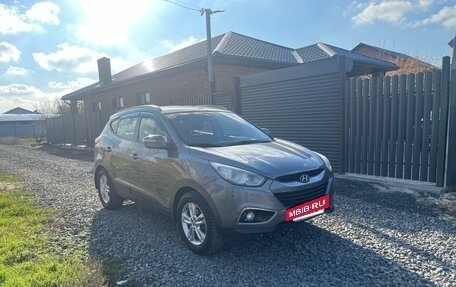 Hyundai ix35 I рестайлинг, 2012 год, 1 200 000 рублей, 3 фотография