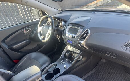 Hyundai ix35 I рестайлинг, 2012 год, 1 200 000 рублей, 8 фотография