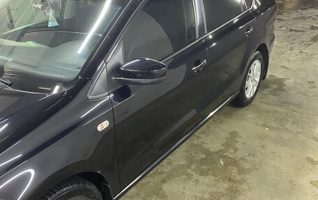 Volkswagen Polo VI (EU Market), 2015 год, 990 000 рублей, 3 фотография