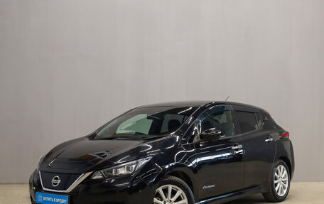 Nissan Leaf II, 2017 год, 1 599 000 рублей, 4 фотография