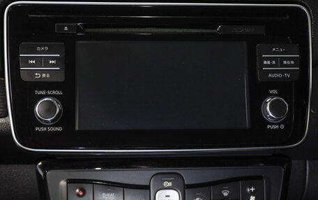 Nissan Leaf II, 2017 год, 1 599 000 рублей, 14 фотография