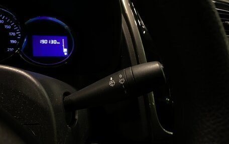 Renault Logan II, 2017 год, 650 000 рублей, 19 фотография