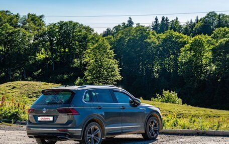 Volkswagen Tiguan II, 2019 год, 2 109 318 рублей, 4 фотография