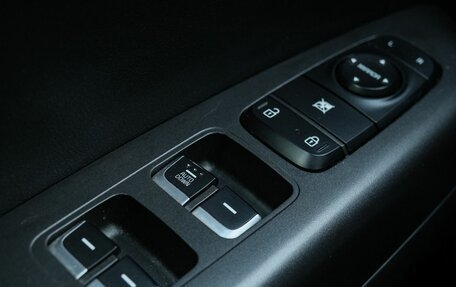 KIA Sportage IV рестайлинг, 2018 год, 1 665 000 рублей, 11 фотография