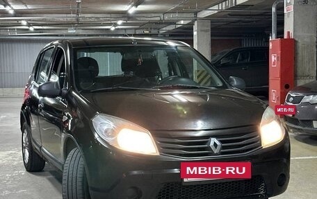 Renault Sandero I, 2012 год, 300 000 рублей, 2 фотография
