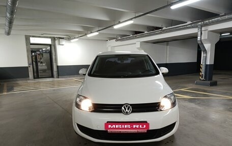Volkswagen Golf Plus II, 2012 год, 900 000 рублей, 2 фотография