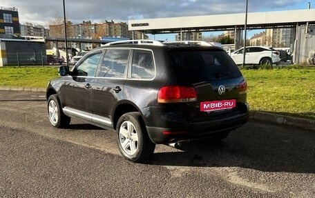 Volkswagen Touareg III, 2006 год, 950 000 рублей, 2 фотография