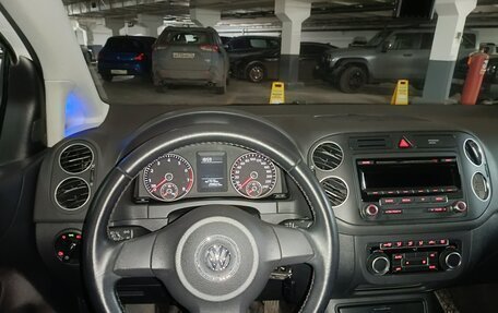 Volkswagen Golf Plus II, 2012 год, 900 000 рублей, 10 фотография
