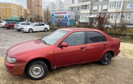 Nissan Almera, 1998 год, 95 000 рублей, 2 фотография