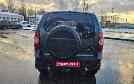 Chevrolet Niva I рестайлинг, 2015 год, 440 000 рублей, 4 фотография