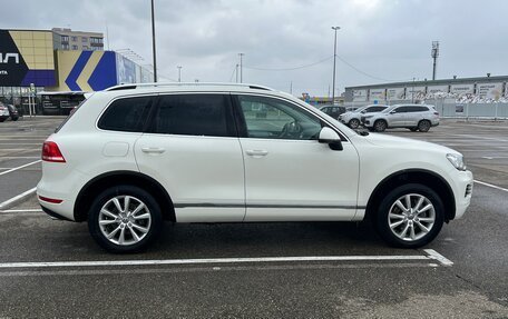 Volkswagen Touareg III, 2011 год, 2 450 000 рублей, 4 фотография