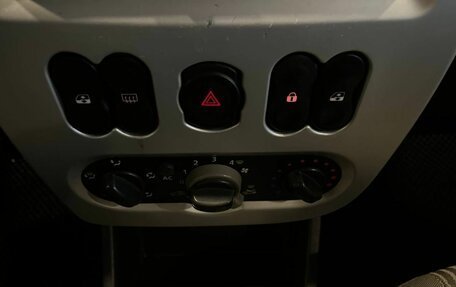 Renault Logan I, 2010 год, 225 000 рублей, 14 фотография