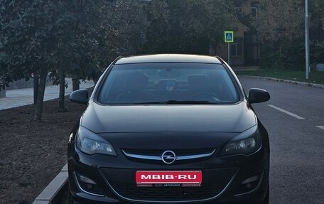 Opel Astra J, 2014 год, 998 000 рублей, 1 фотография