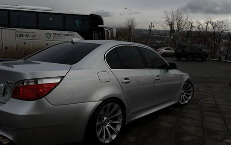 BMW 5 серия, 2005 год, 1 800 000 рублей, 6 фотография