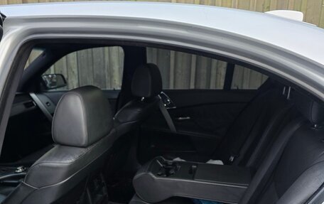 BMW 5 серия, 2005 год, 1 800 000 рублей, 15 фотография