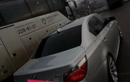 BMW 5 серия, 2005 год, 1 800 000 рублей, 8 фотография