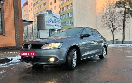 Volkswagen Jetta VI, 2013 год, 1 450 000 рублей, 10 фотография