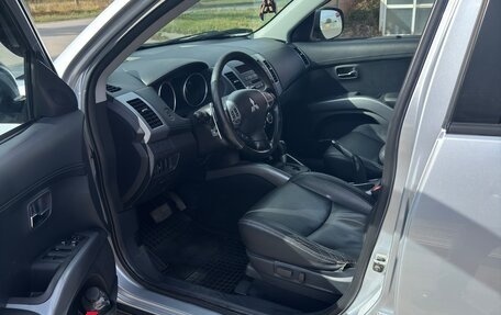 Mitsubishi Outlander III рестайлинг 3, 2012 год, 1 320 000 рублей, 6 фотография