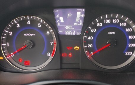 Hyundai Solaris II рестайлинг, 2013 год, 700 000 рублей, 7 фотография