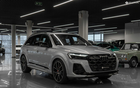 Audi Q7, 2024 год, 14 500 000 рублей, 2 фотография