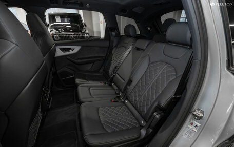 Audi Q7, 2024 год, 14 500 000 рублей, 14 фотография