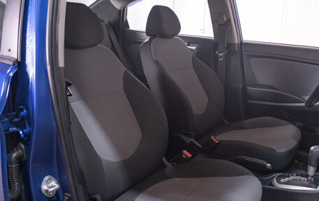 Hyundai Solaris II рестайлинг, 2013 год, 999 000 рублей, 20 фотография