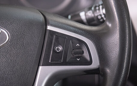 Hyundai Solaris II рестайлинг, 2013 год, 999 000 рублей, 13 фотография