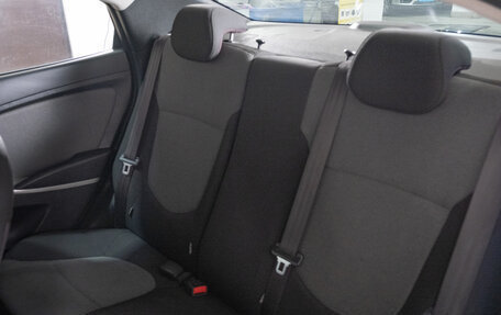 Hyundai Solaris II рестайлинг, 2013 год, 999 000 рублей, 22 фотография