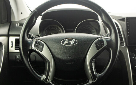 Hyundai i30 II рестайлинг, 2012 год, 899 000 рублей, 16 фотография