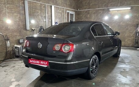 Volkswagen Passat B6, 2007 год, 695 000 рублей, 4 фотография