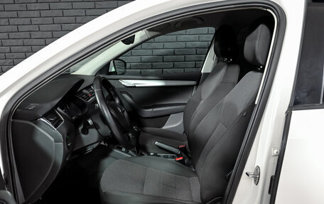 Skoda Octavia, 2015 год, 895 000 рублей, 10 фотография