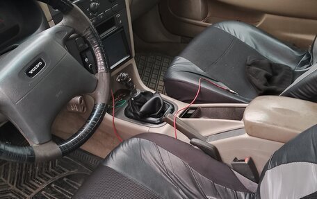 Volvo S40 II, 2001 год, 160 000 рублей, 2 фотография