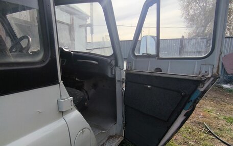 ЛуАЗ 3151, 2001 год, 195 000 рублей, 9 фотография