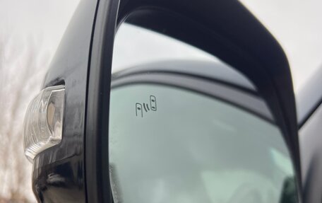 Toyota Land Cruiser Prado 150 рестайлинг 2, 2014 год, 3 700 000 рублей, 21 фотография