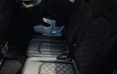 Audi Q7, 2020 год, 8 000 000 рублей, 13 фотография