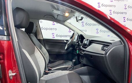 Skoda Rapid II, 2021 год, 1 700 000 рублей, 12 фотография